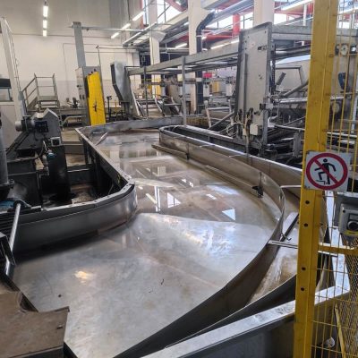 AWETA 8 LINES APPLE PRE SORTING LINE Images 1