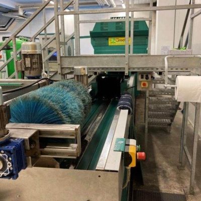 GREEFA TWO LINES APPLE PRE SORTING LINE Image 4